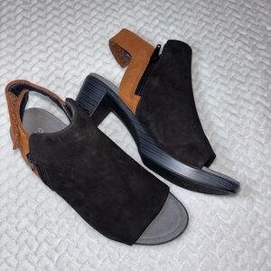 Stylish Black and Brown Women's Sandals